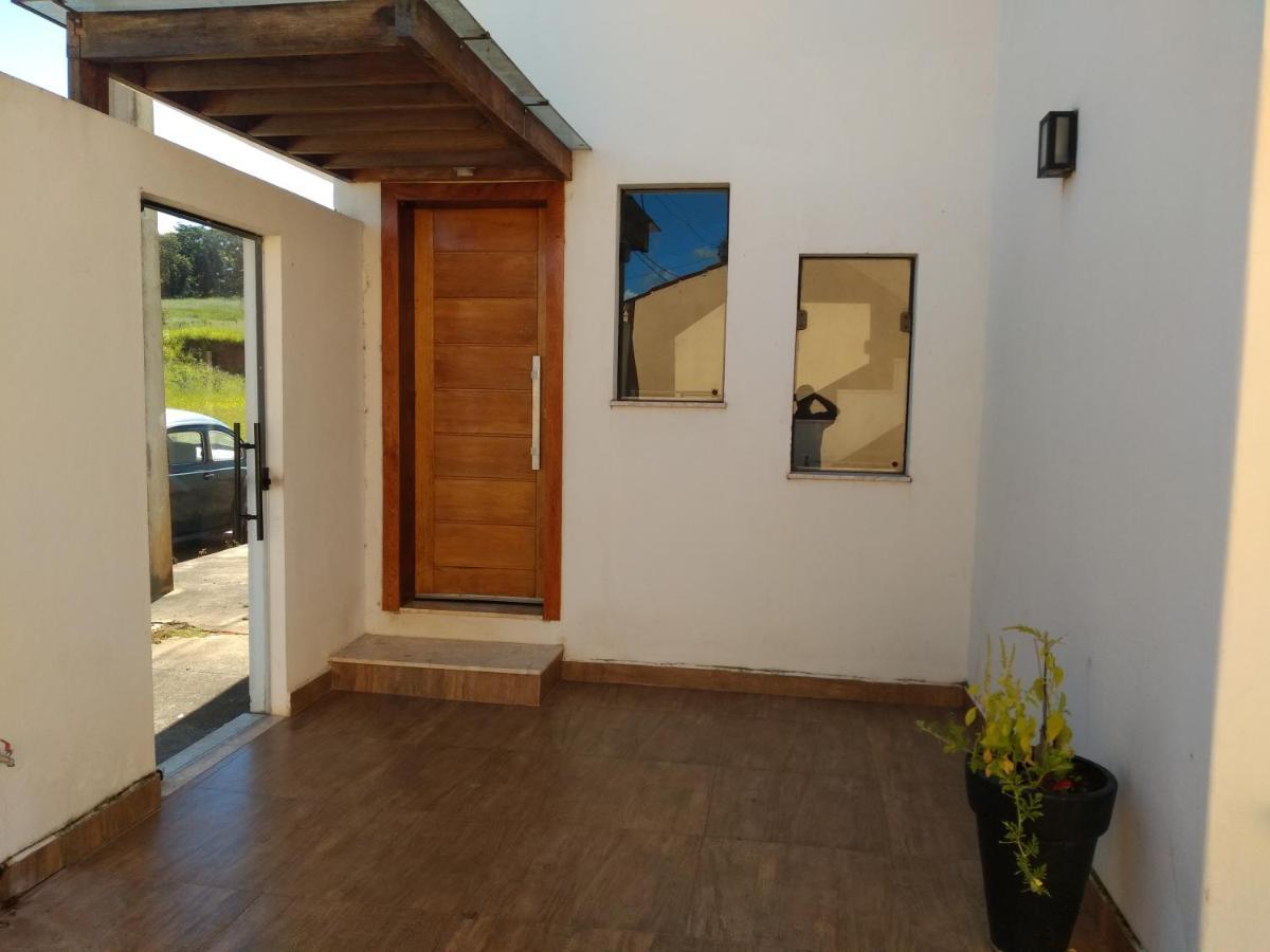 Casa Com Piscina Fundo Pra Represa E Ar Condicionado Casinhabrancadevaranda Ijaci Exteriér fotografie