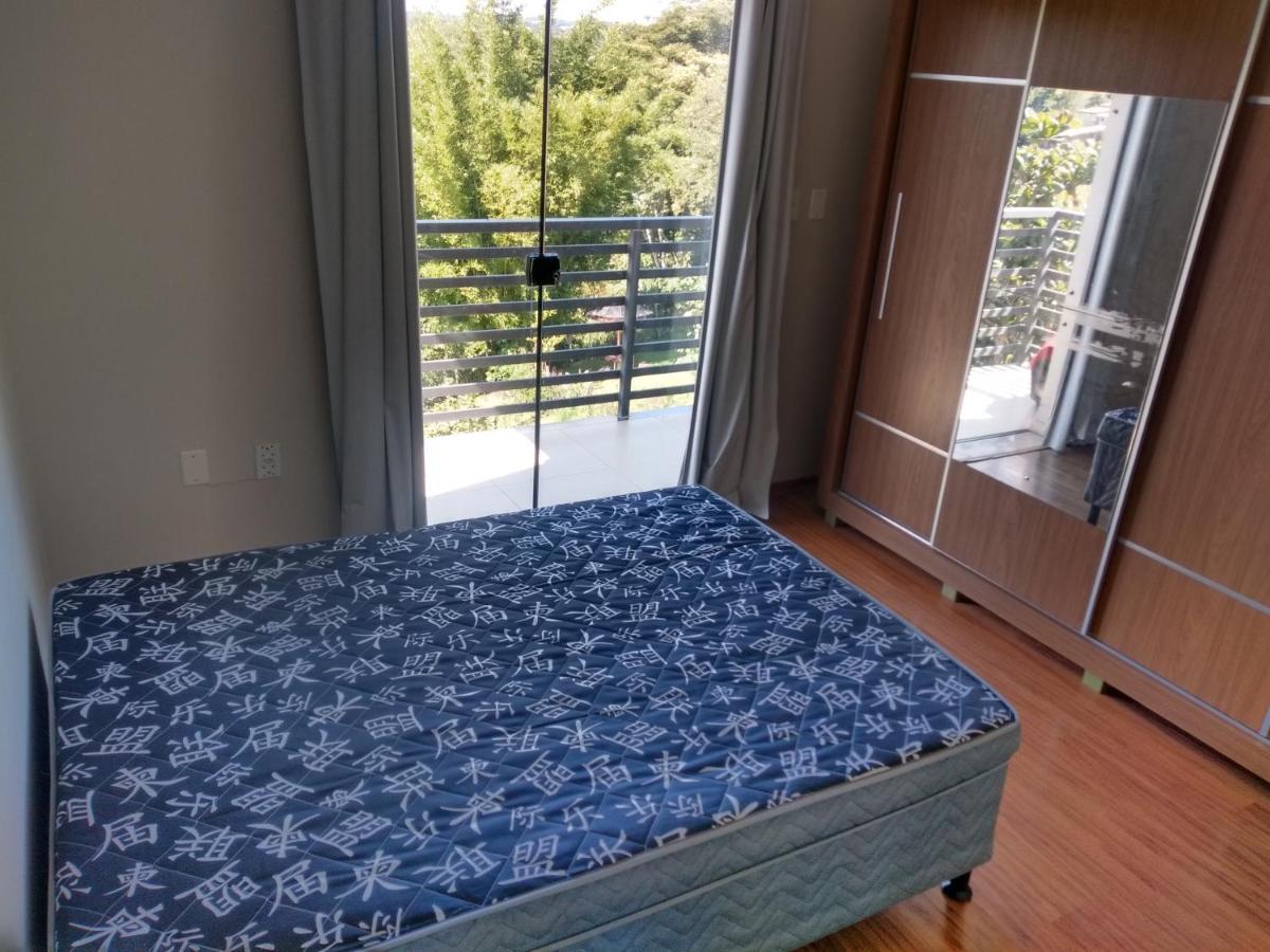 Casa Com Piscina Fundo Pra Represa E Ar Condicionado Casinhabrancadevaranda Ijaci Exteriér fotografie