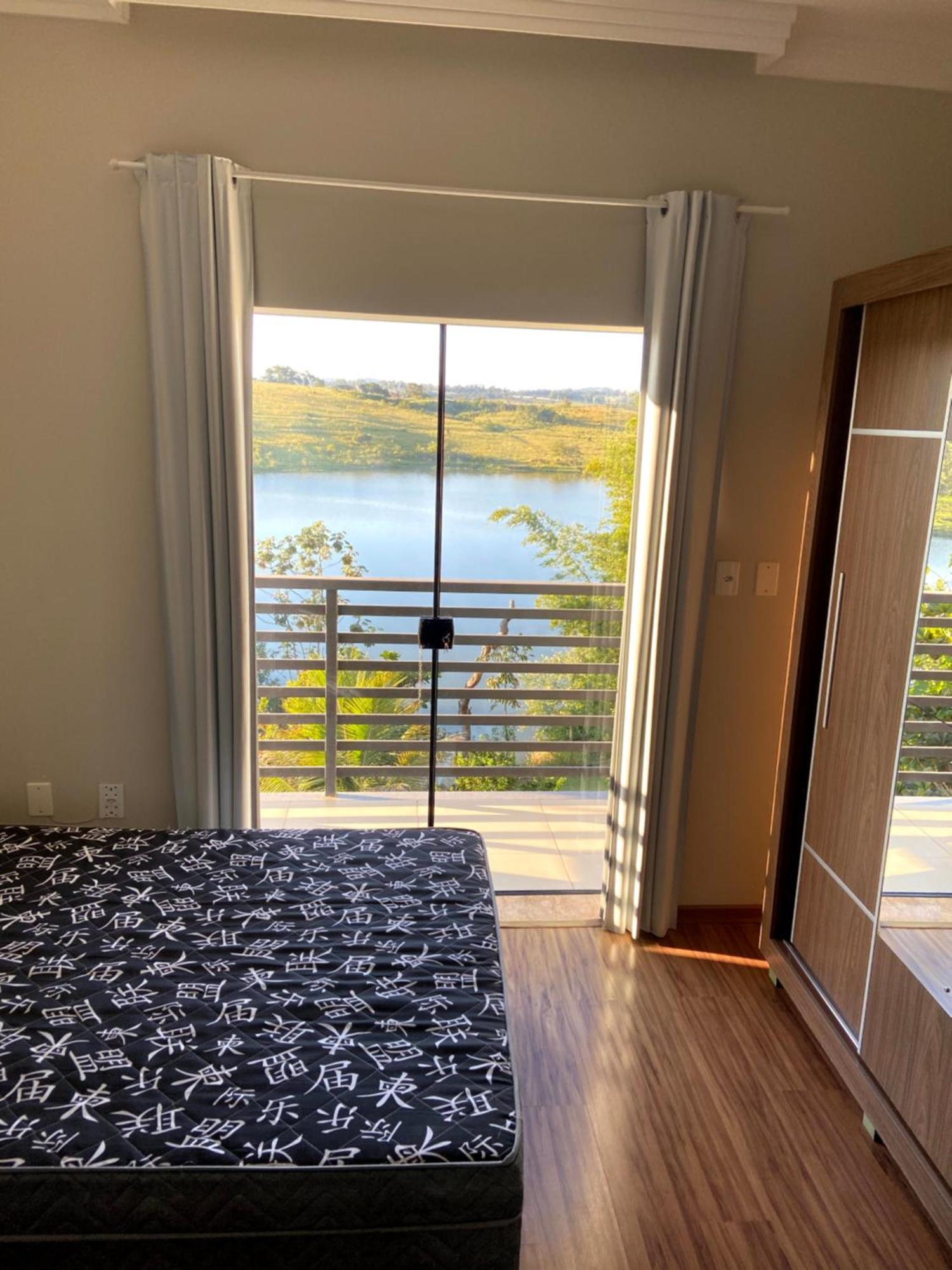 Casa Com Piscina Fundo Pra Represa E Ar Condicionado Casinhabrancadevaranda Ijaci Exteriér fotografie